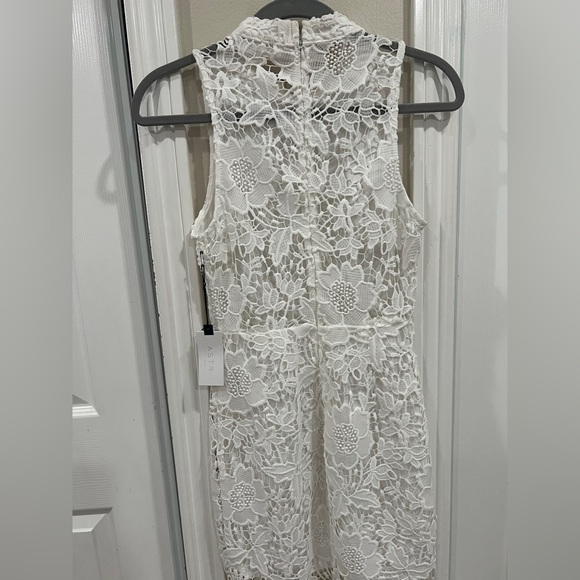 NWT ASTR SAMANTHA DRESS IN WHITE - Picture 7 of 8